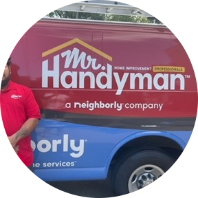 MT-Mr.-Handyman-of-Lincoln-Park-Isidro-11373