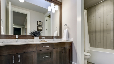 https://www.mrhandyman.com/us/en-us/mr-handyman/_assets/expert-tips/images/mrh-blog-how-to-upgrade-bathroom-vanity.webp
